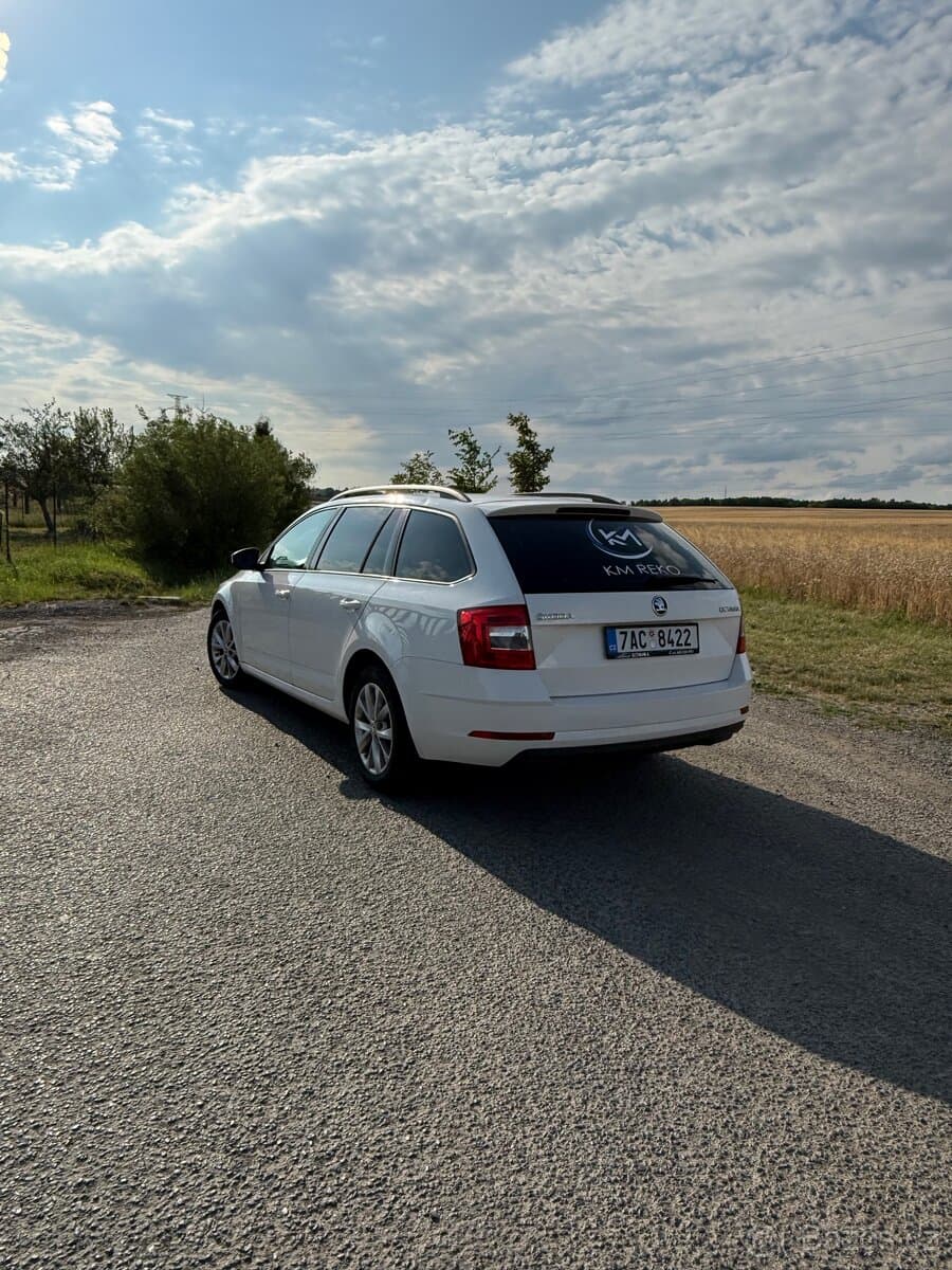 Škoda OCTAVIA - 3