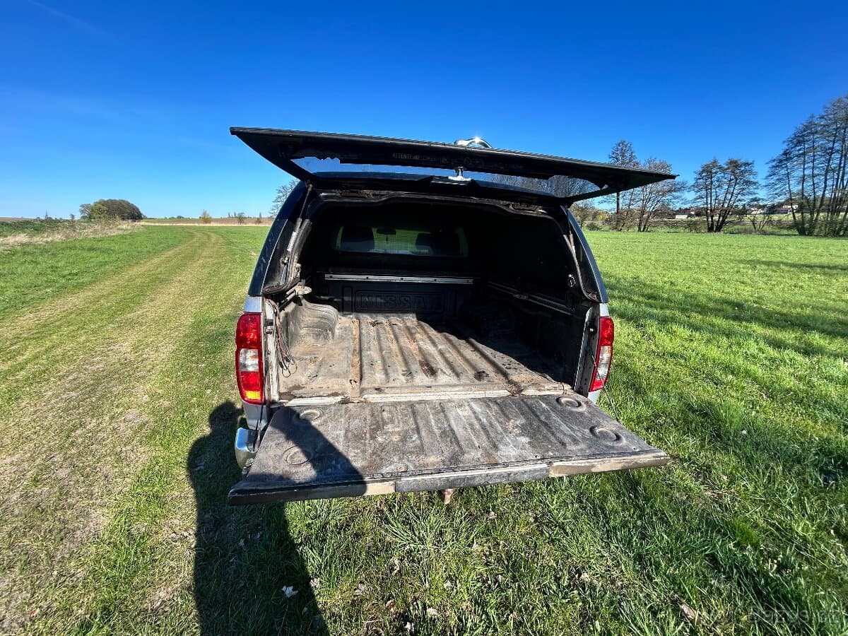 2010 Nissan NAVARA - 3