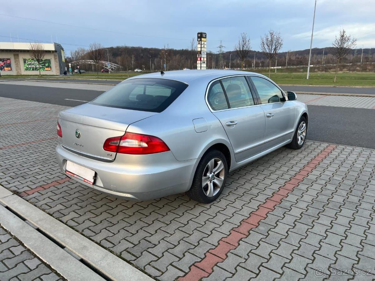 2009 Škoda SUPERB - 3