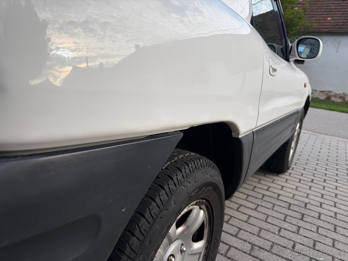 1999 Toyota RAV4 - 3