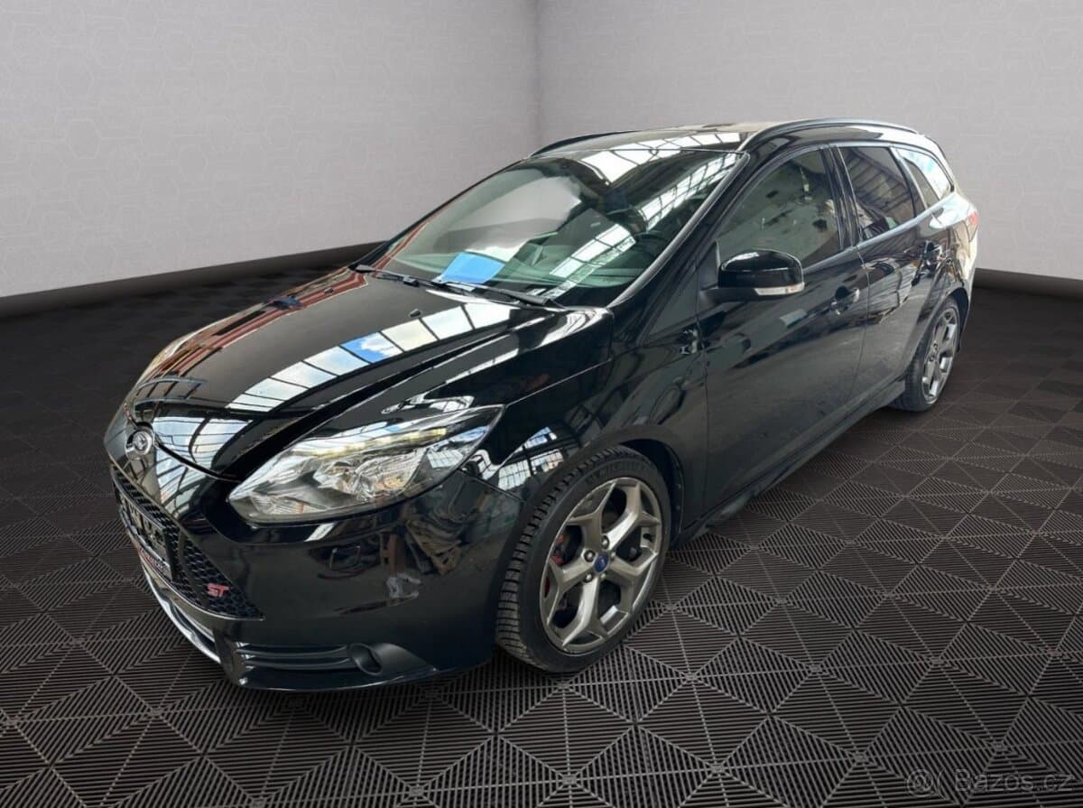 2013 Ford FOCUS - 3