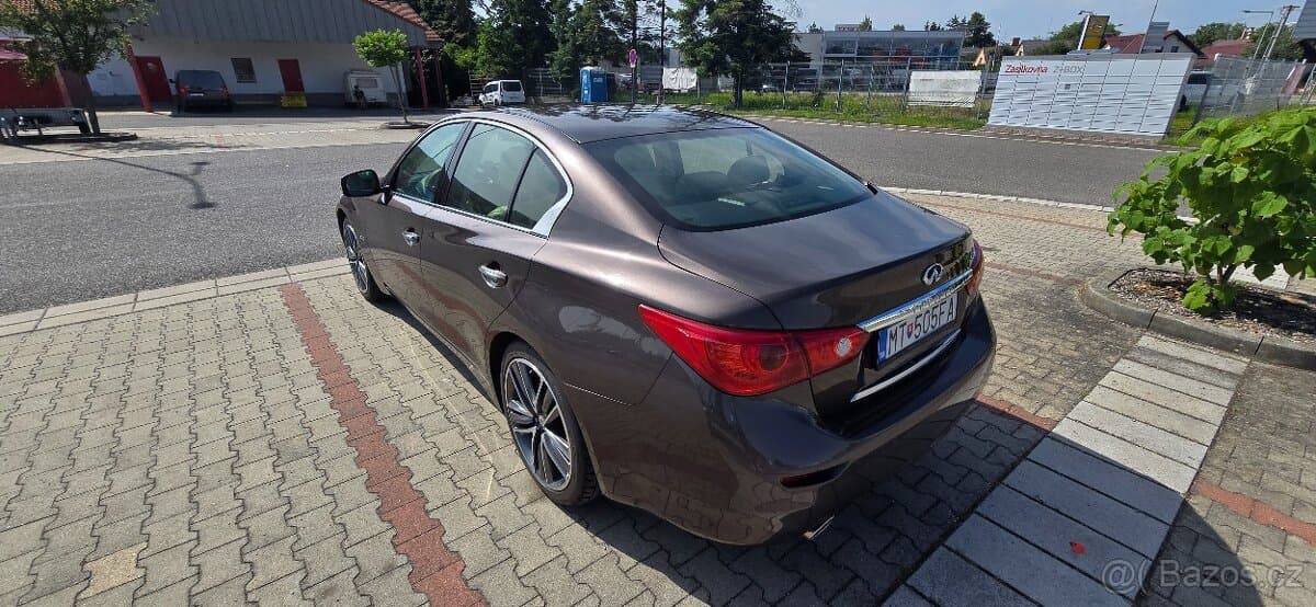 2015 Infiniti Q50 - 3
