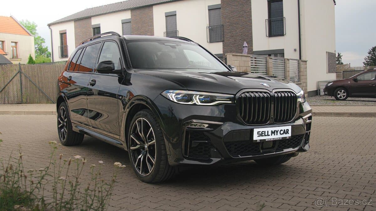 2021 BMW X7 - 3