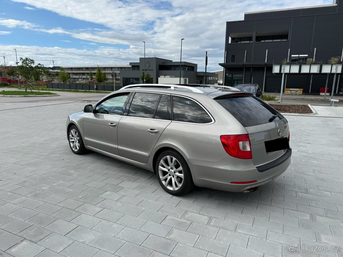 2012 Škoda SUPERB - 3