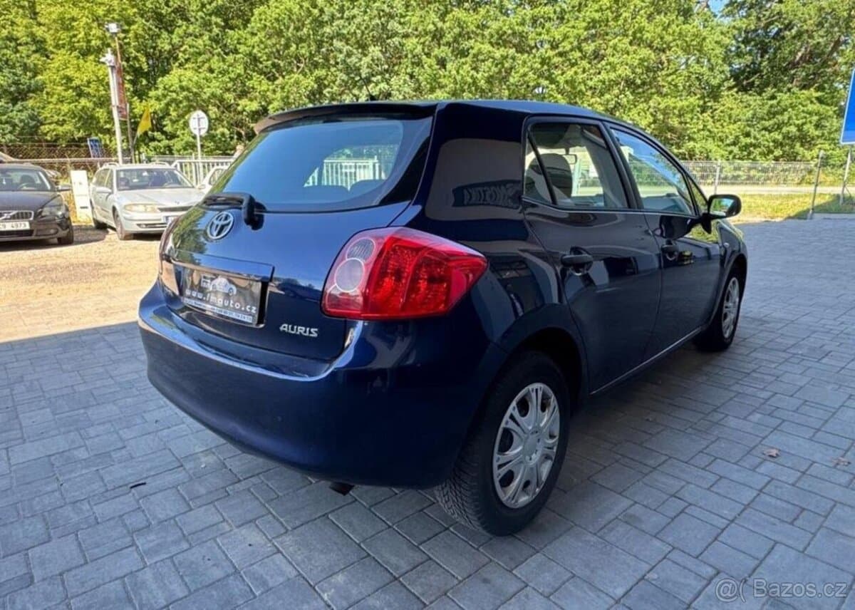 2009 Toyota AURIS - 3