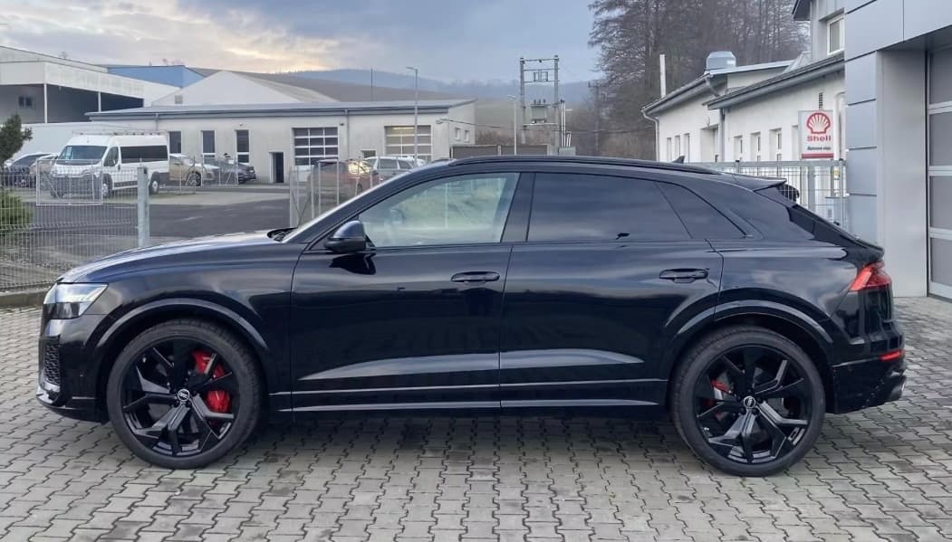 2021 Audi RS Q8 - 3