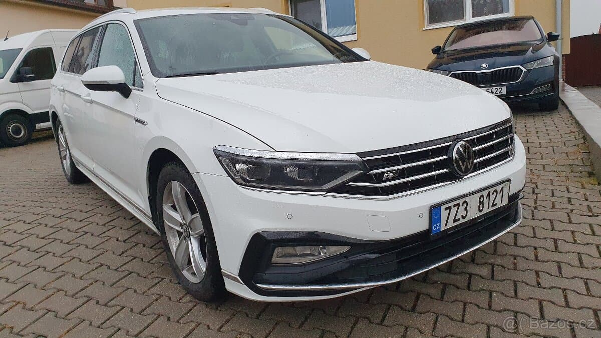 2021 Volkswagen PASSAT - 3