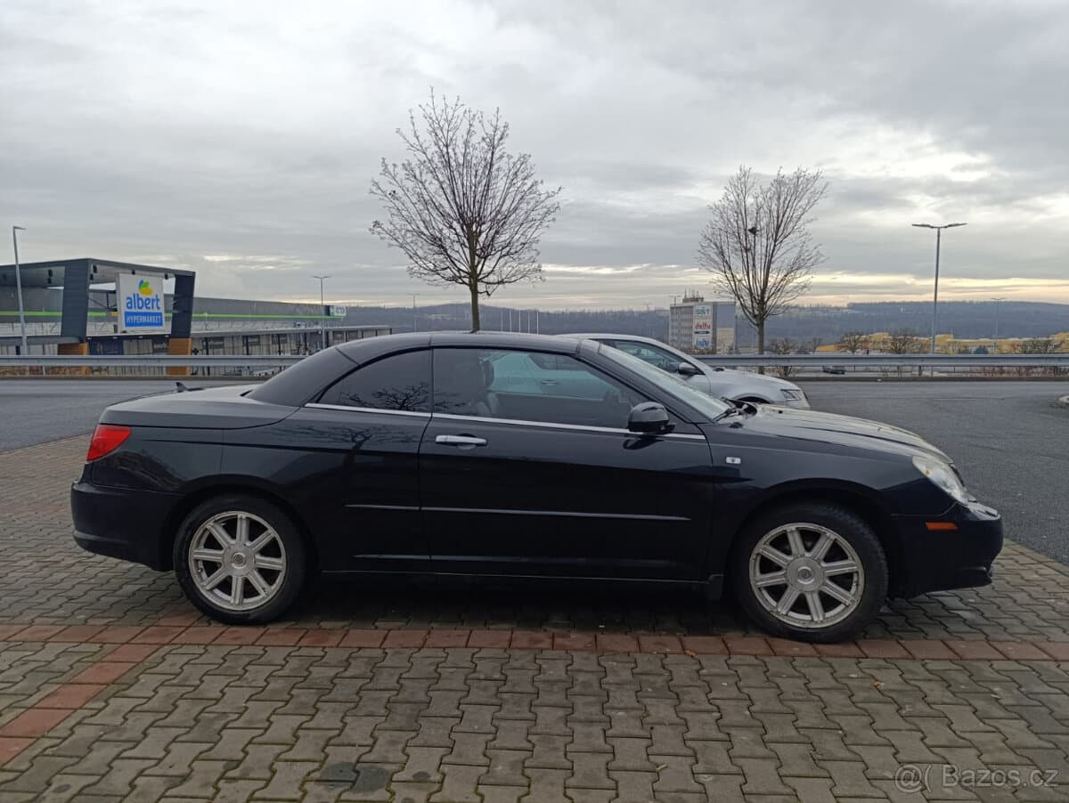 2009 Chrysler SEBRING - 3