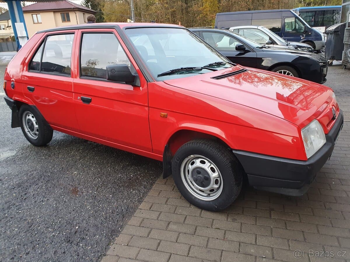 Škoda FAVORIT - 3