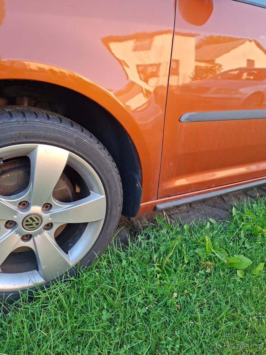 2009 Volkswagen TOURAN - 3