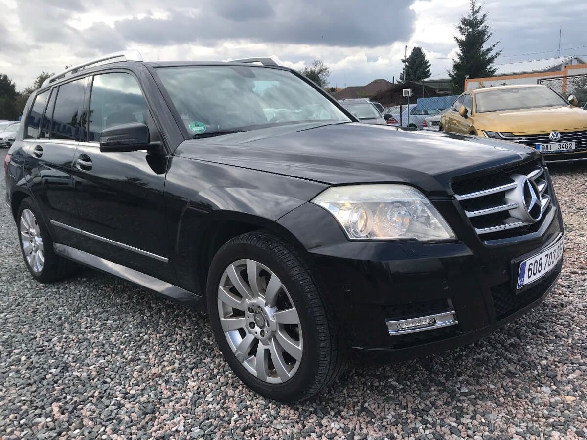 2010 Mercedes-Benz GLK - 3