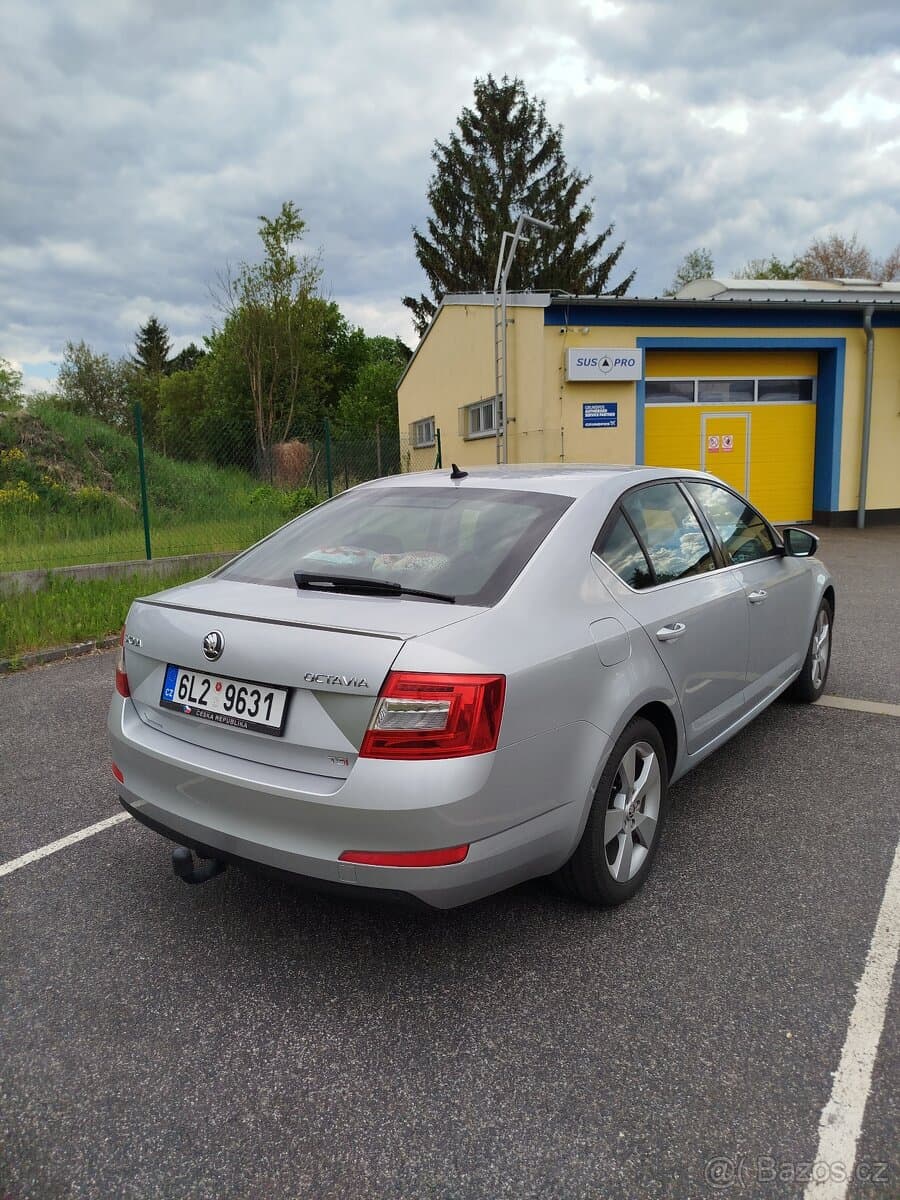 Škoda OCTAVIA - 3