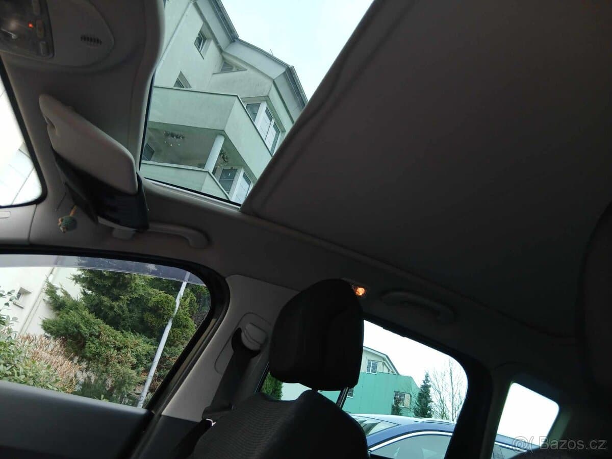 2010 Peugeot 3008 - 3