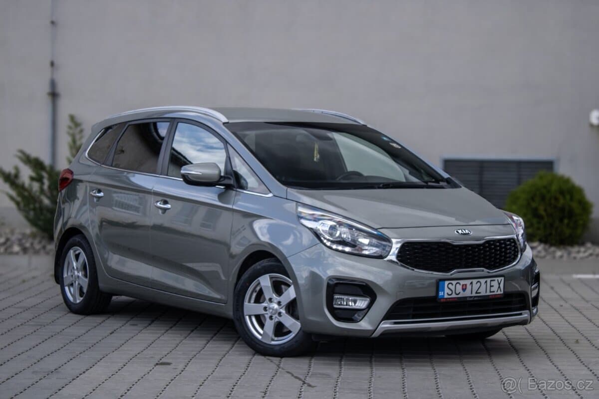 2018 Kia CARENS - 3