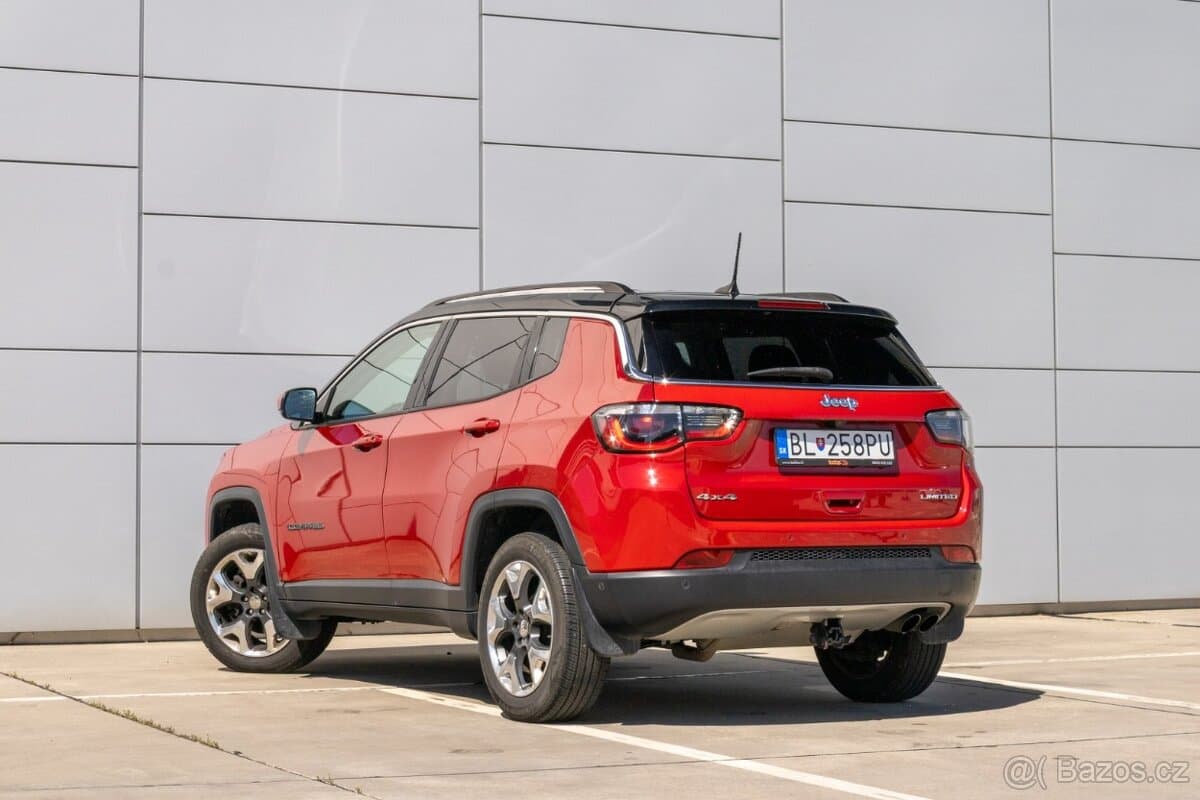 2017 Jeep COMPASS - 3