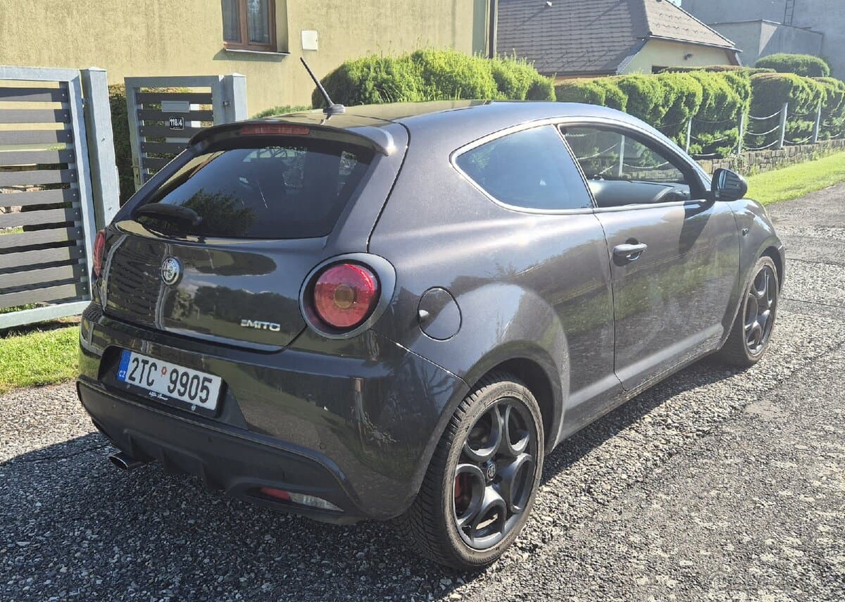 2017 Alfa Romeo MITO - 3