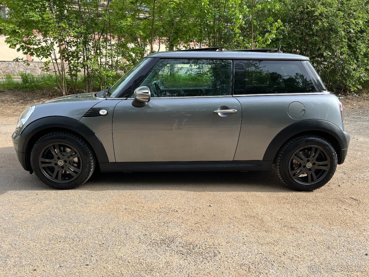 2009 Mini COOPER - 3