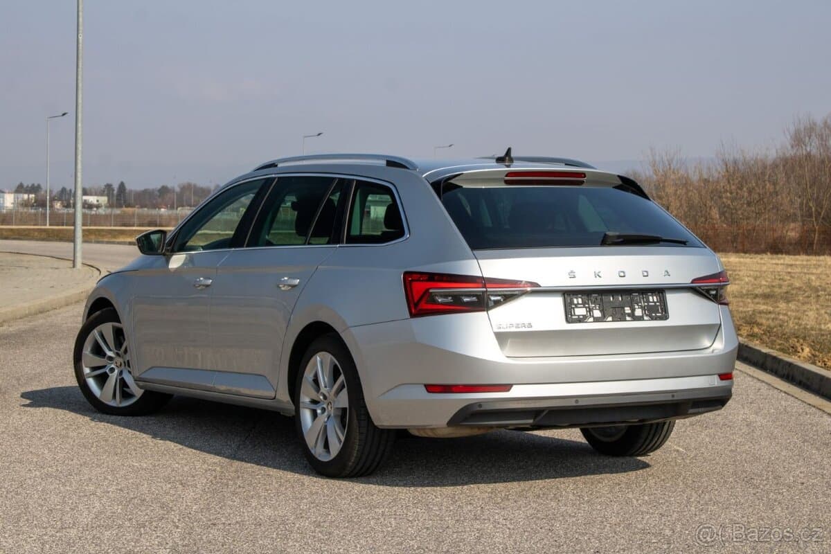 2020 Škoda SUPERB - 3