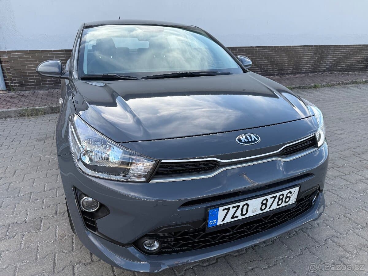 2021 Kia RIO - 3