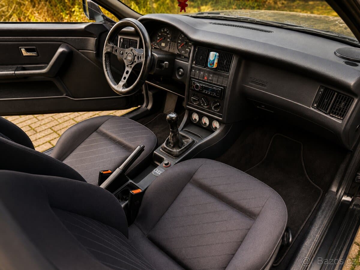 Audi COUPE - 3