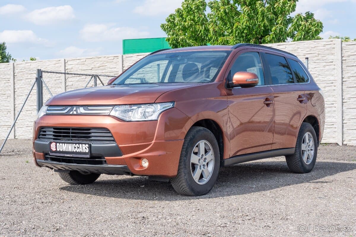 2013 Mitsubishi OUTLANDER - 3