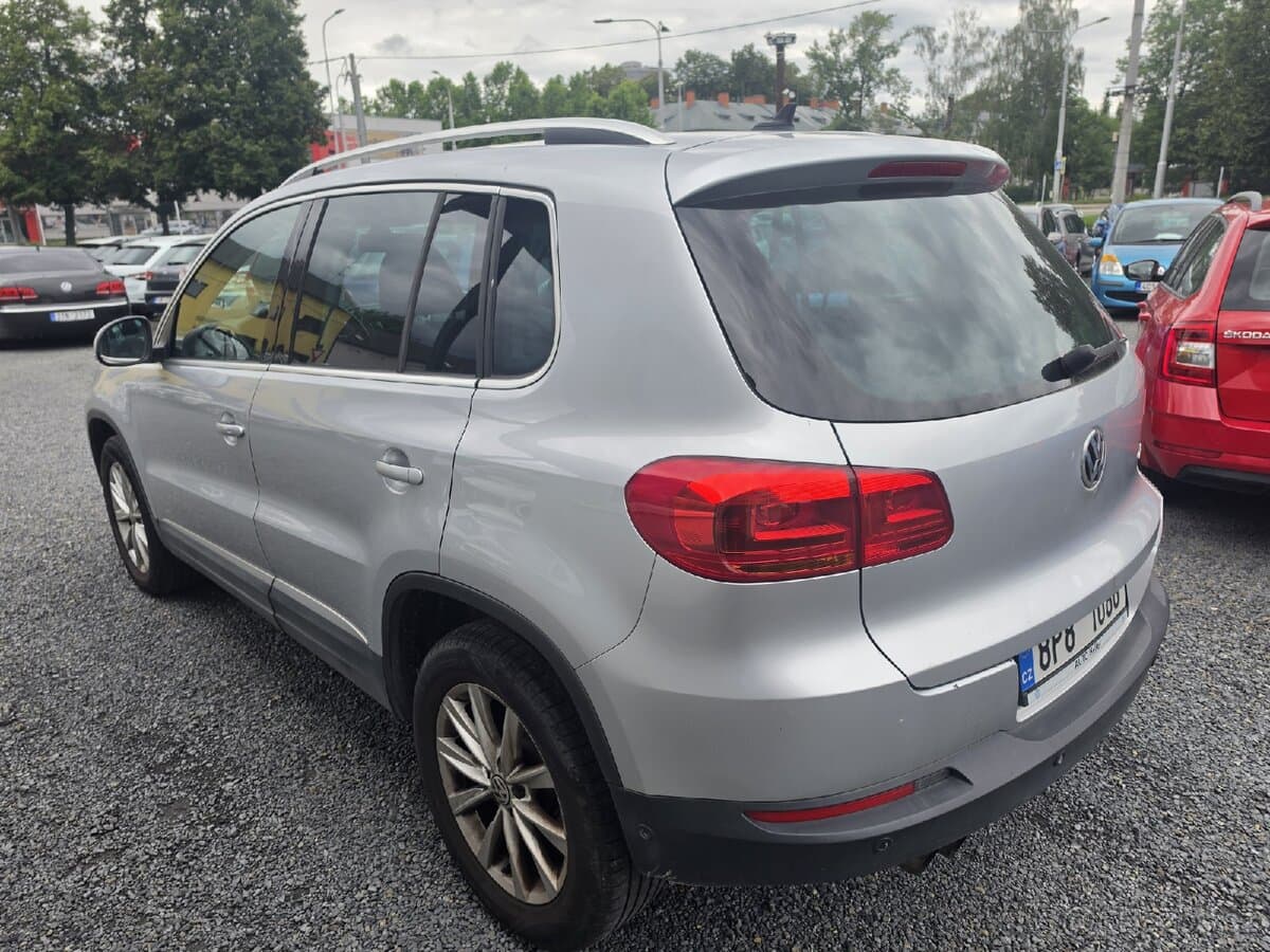 2012 Volkswagen TIGUAN - 3