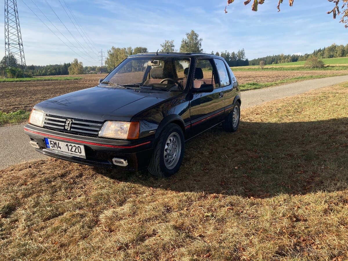 1986 Peugeot 205 - 3