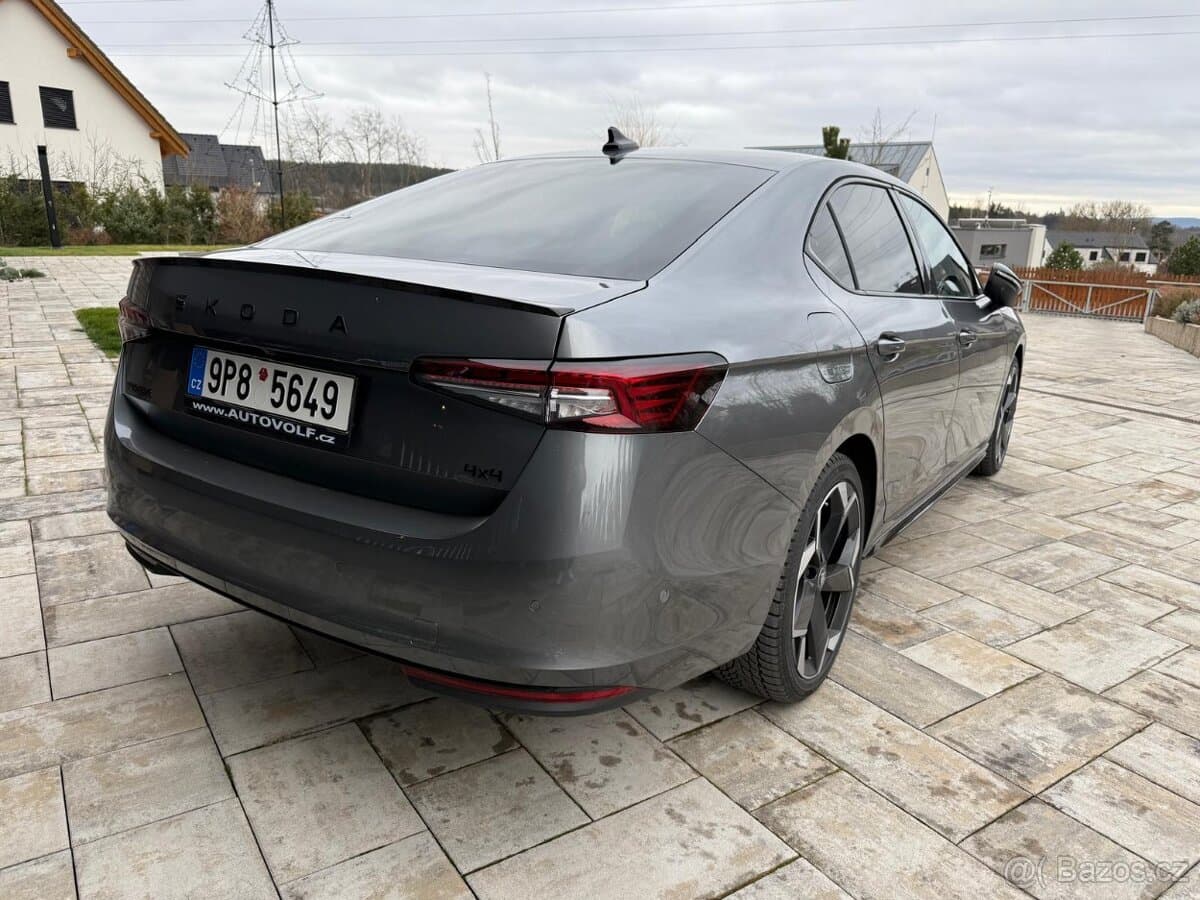 2025 Škoda SUPERB - 3