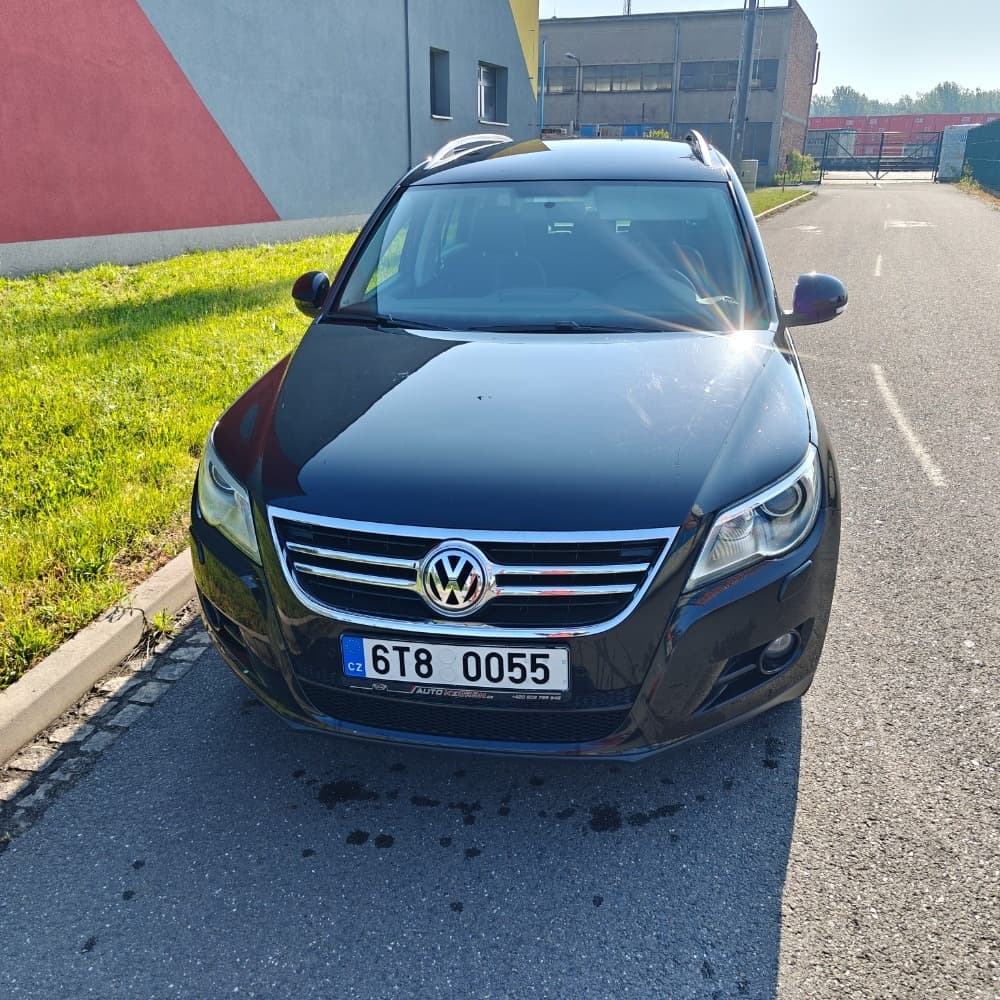2010 Volkswagen TIGUAN - 3