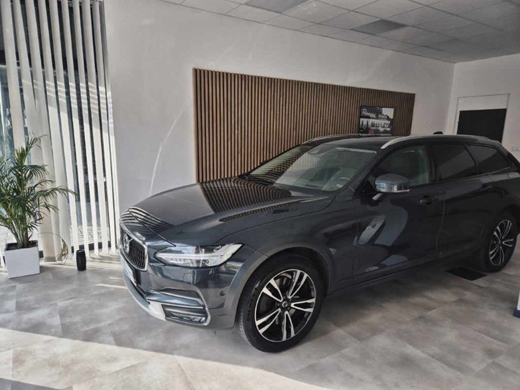 2020 Volvo V90 - 3