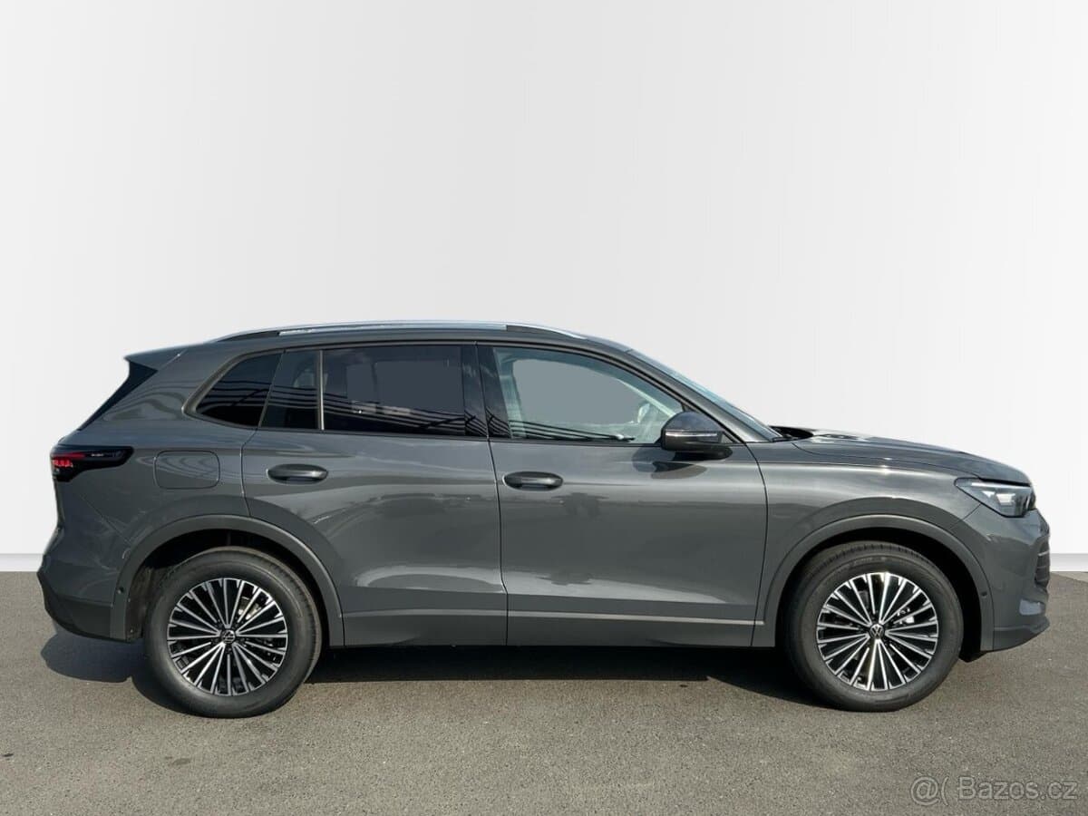Volkswagen TIGUAN - 3