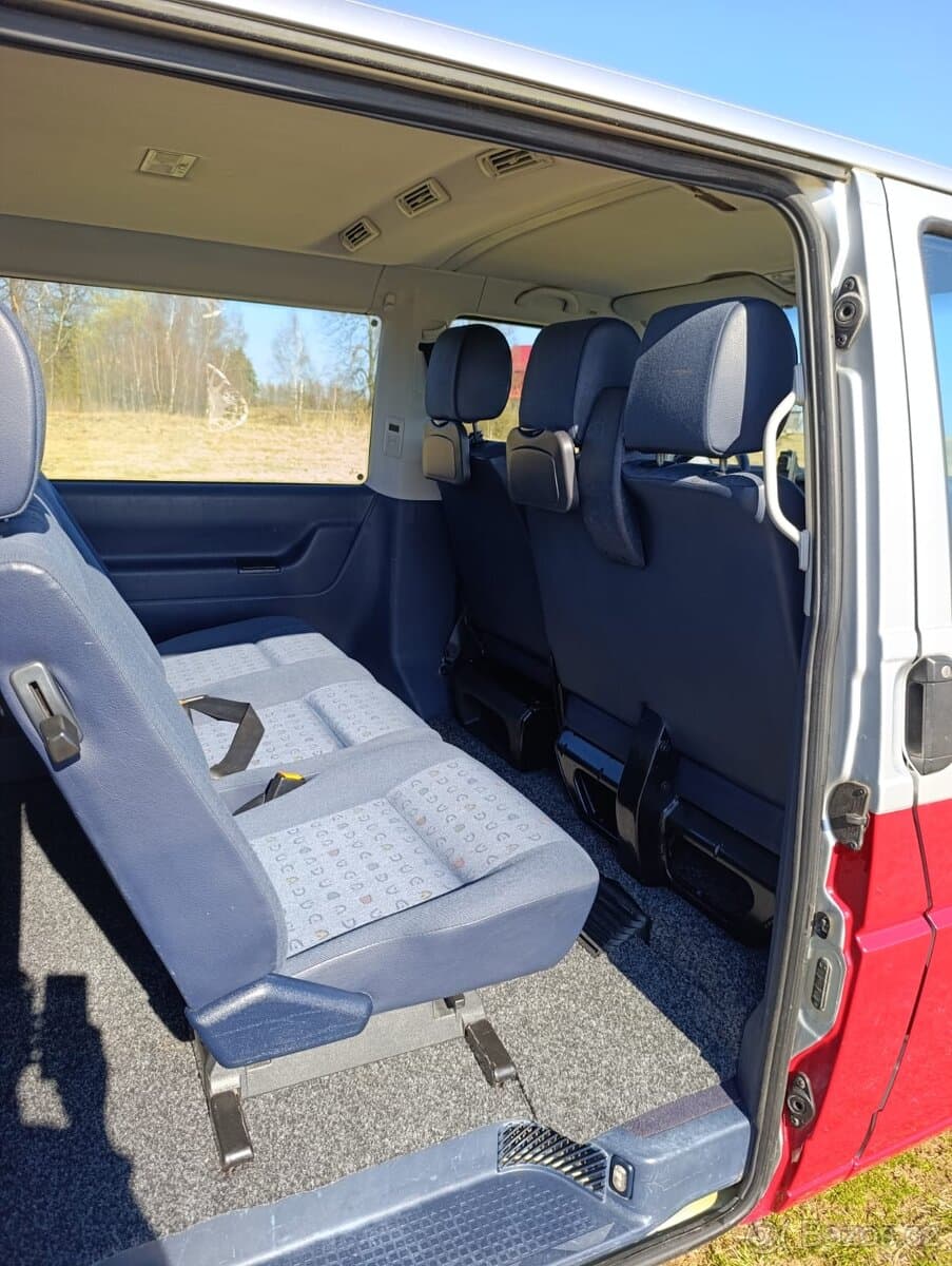 2003 Volkswagen CARAVELLE - 3