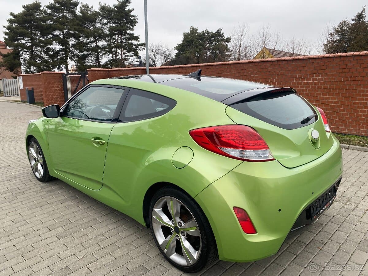Hyundai VELOSTER - 3