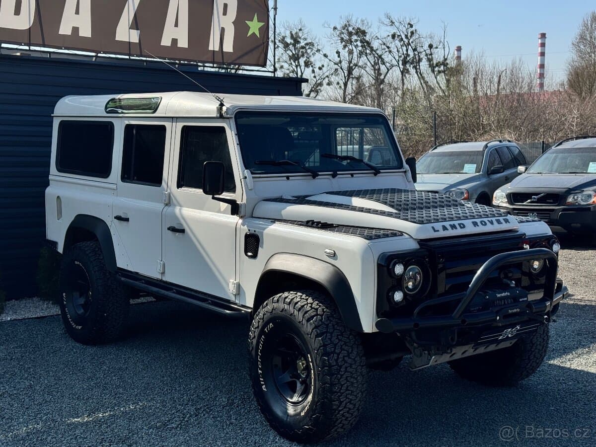 2010 Land Rover DEFENDER - 3