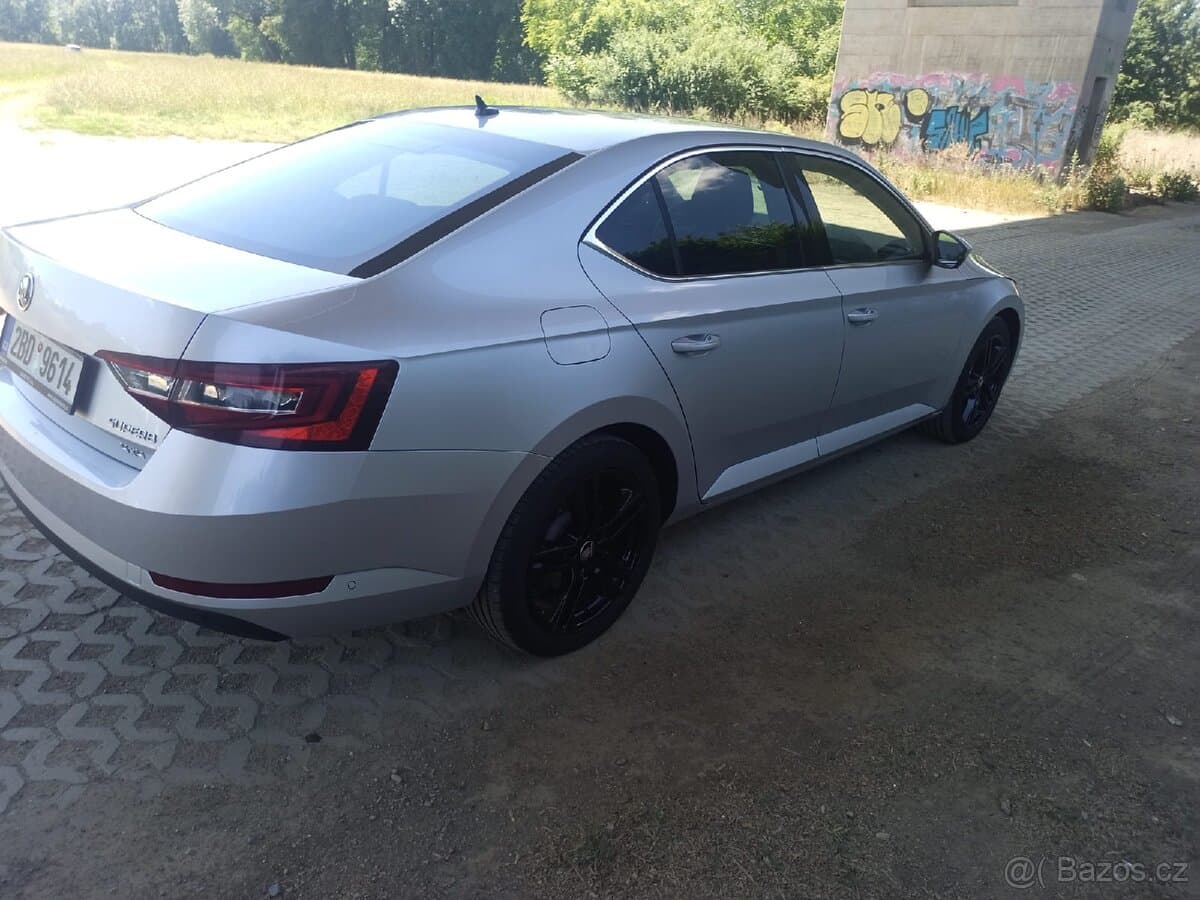 2019 Škoda SUPERB - 3