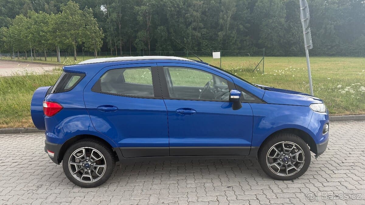 Ford ECOSPORT - 3
