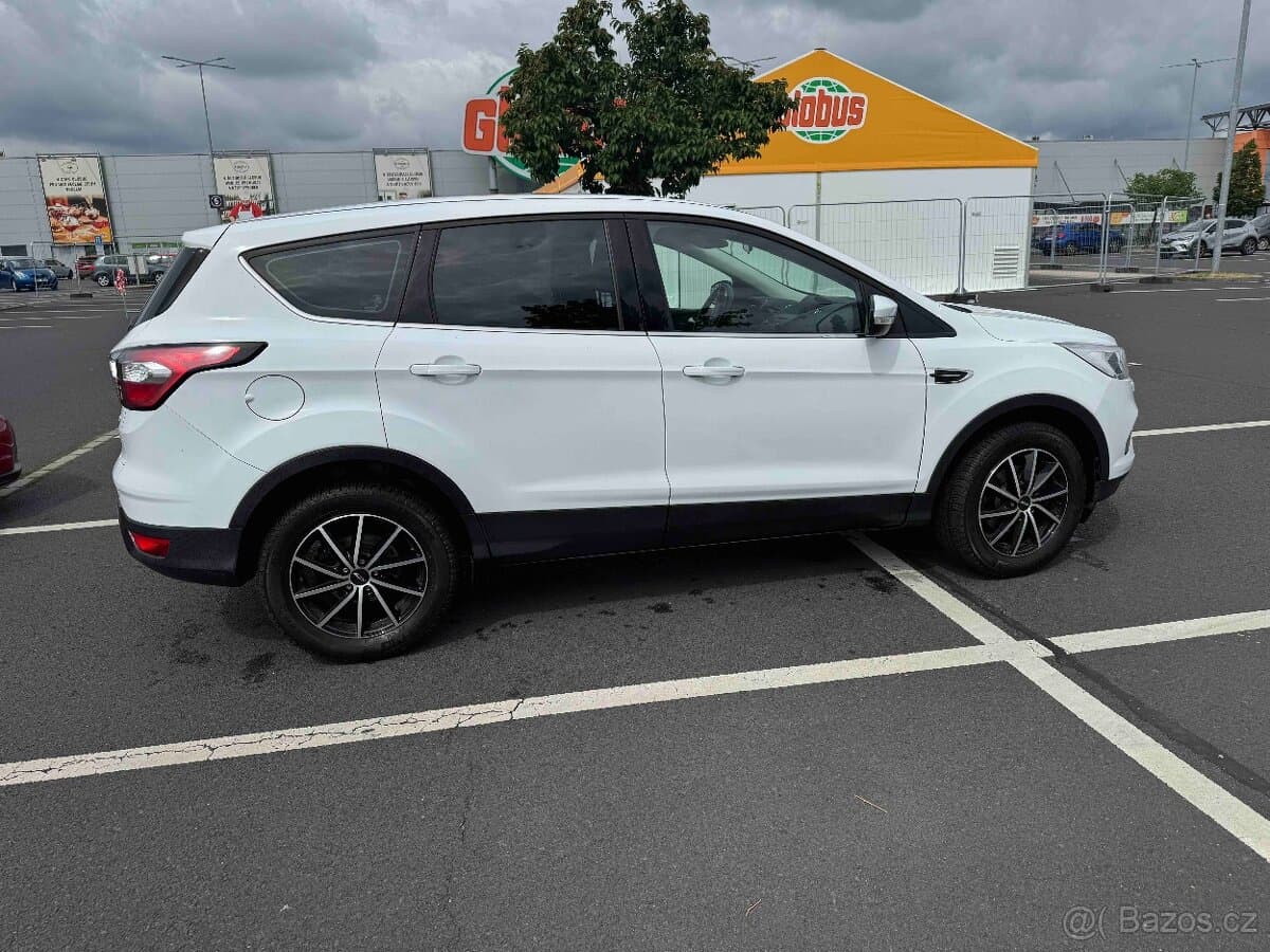 2018 Ford KUGA - 3