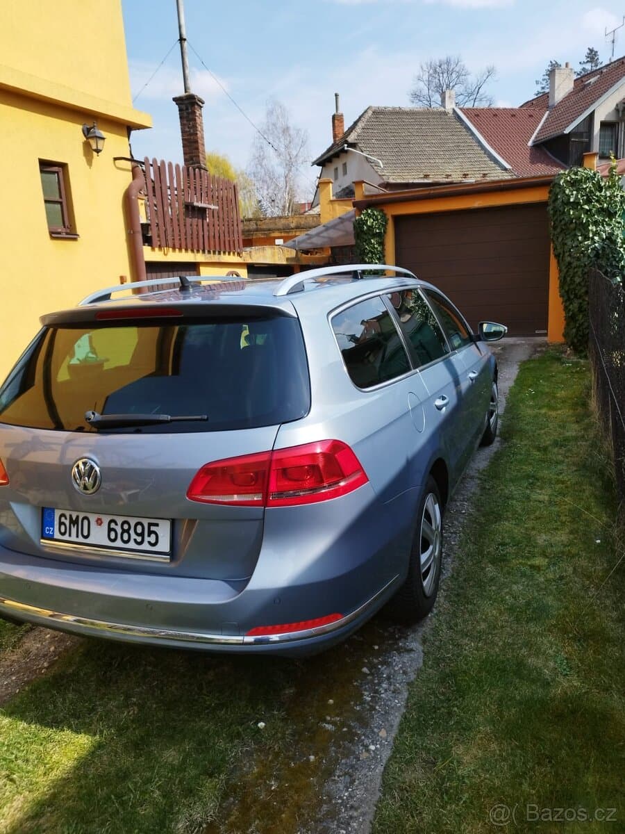 2013 Volkswagen PASSAT - 3