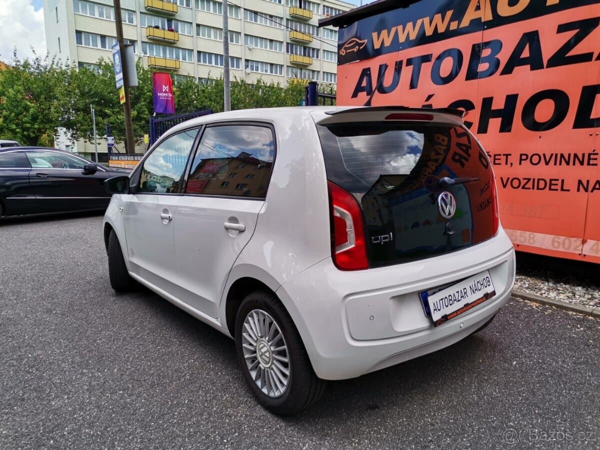 2014 Volkswagen UP! - 3