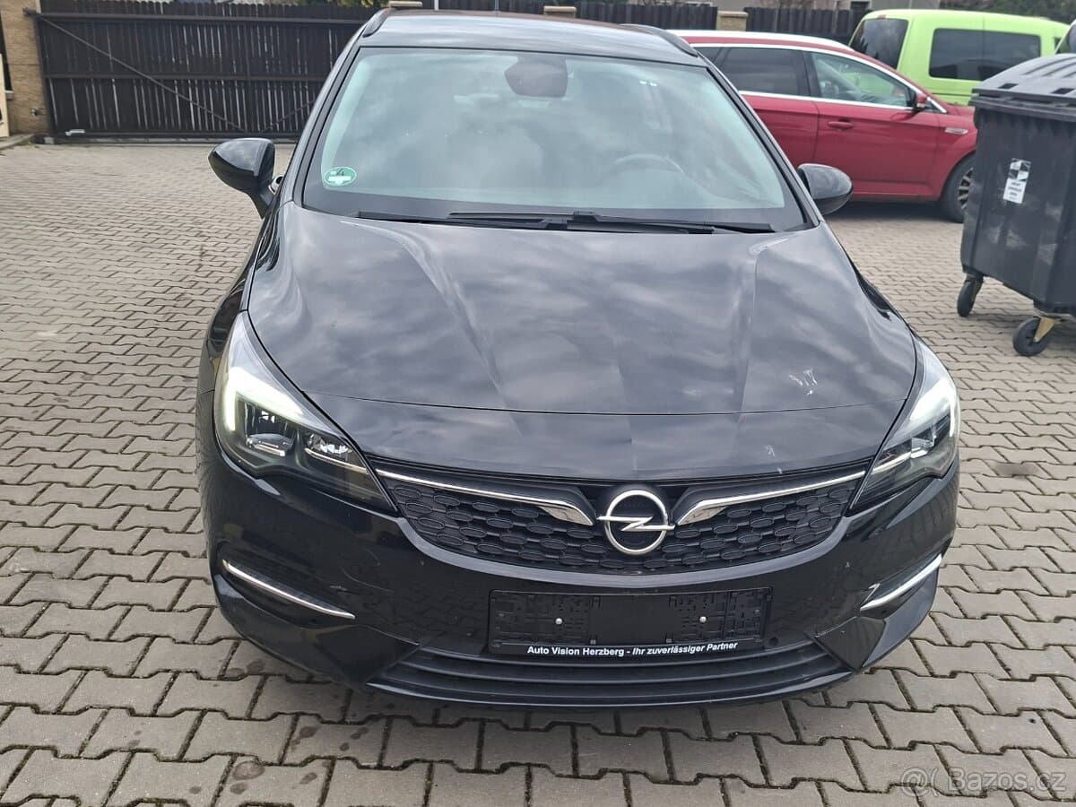 2022 Opel ASTRA - 3