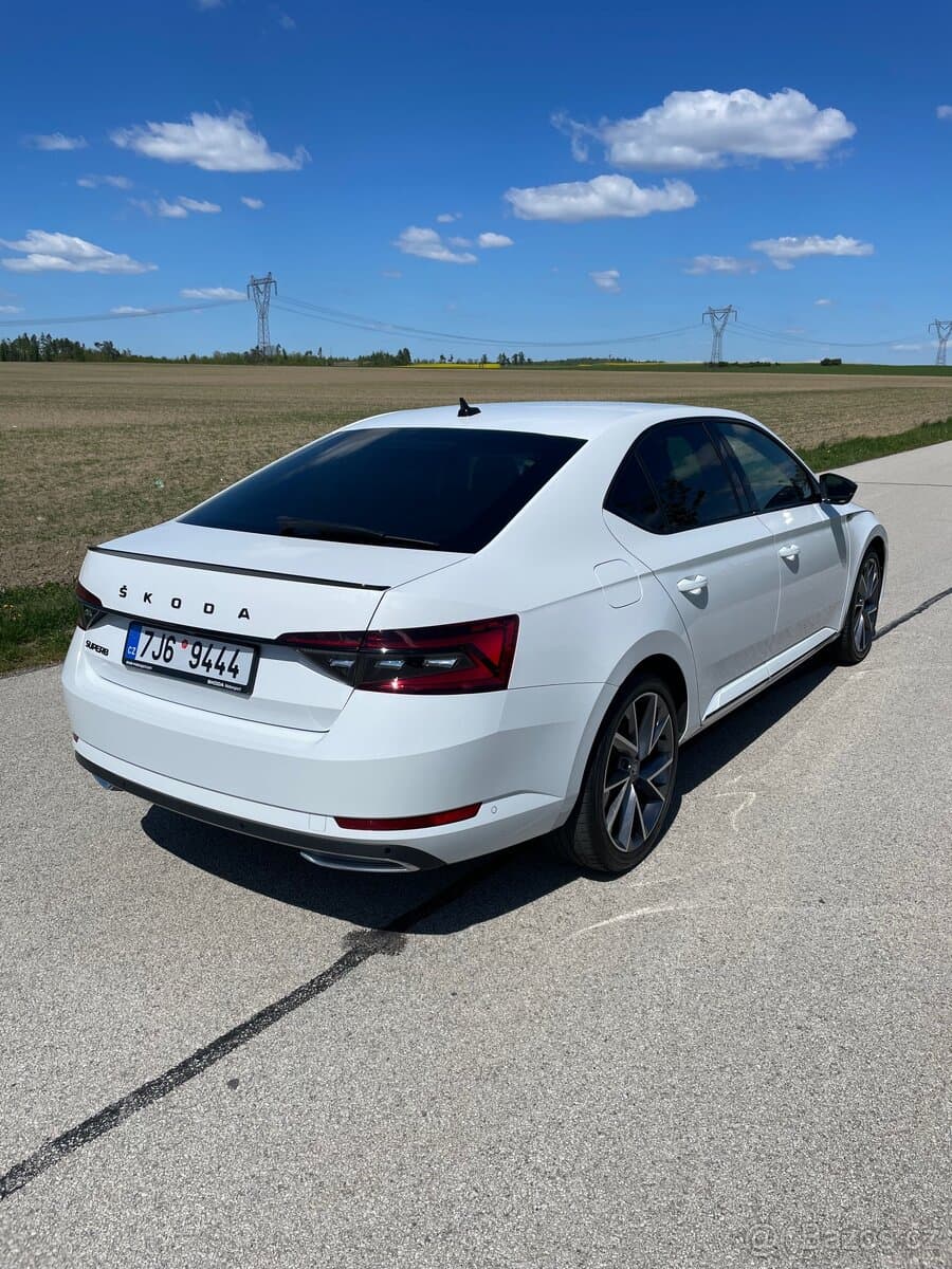 2022 Škoda SUPERB - 3