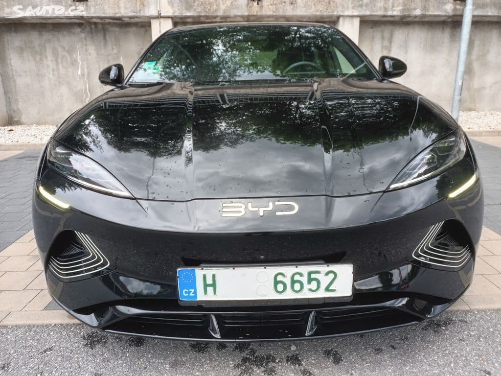 2025 BYD SEAL - 3