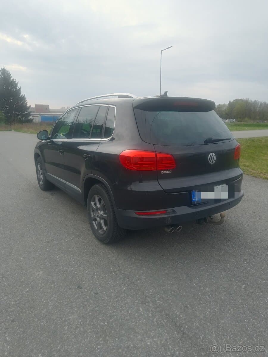 2012 Volkswagen TIGUAN - 3