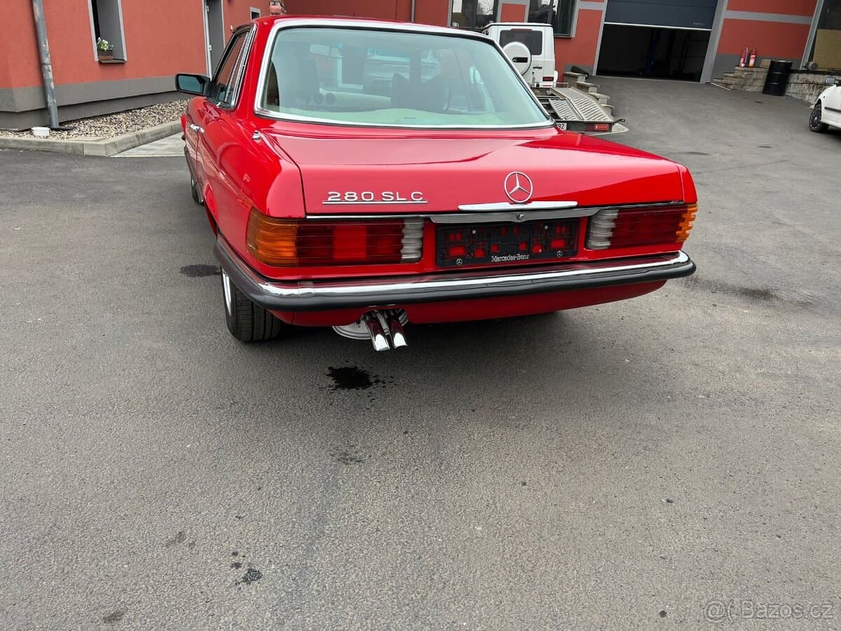 1977 Mercedes-Benz SLC - 3