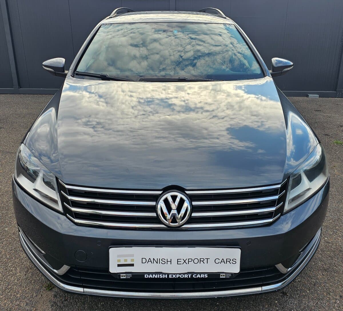 2011 Volkswagen PASSAT - 3