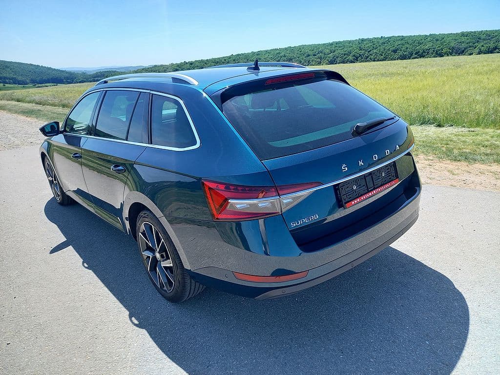 2023 Škoda SUPERB - 3