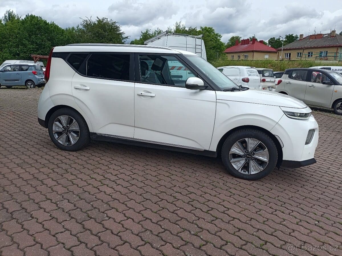 2020 Kia OSTATNÍ - 3