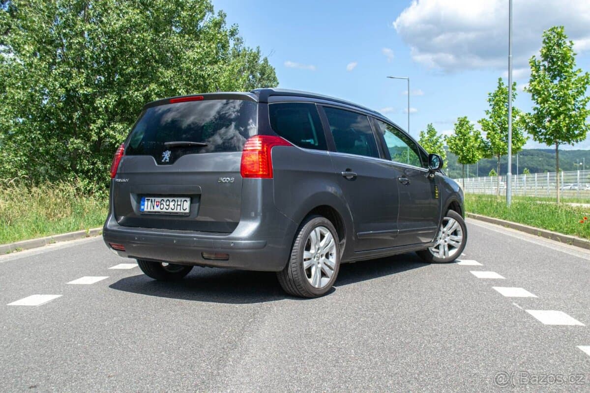 2010 Peugeot 5008 - 3