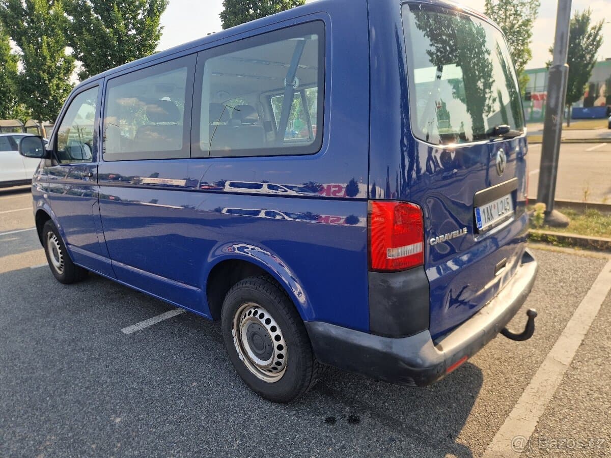 2011 Volkswagen CARAVELLE - 3