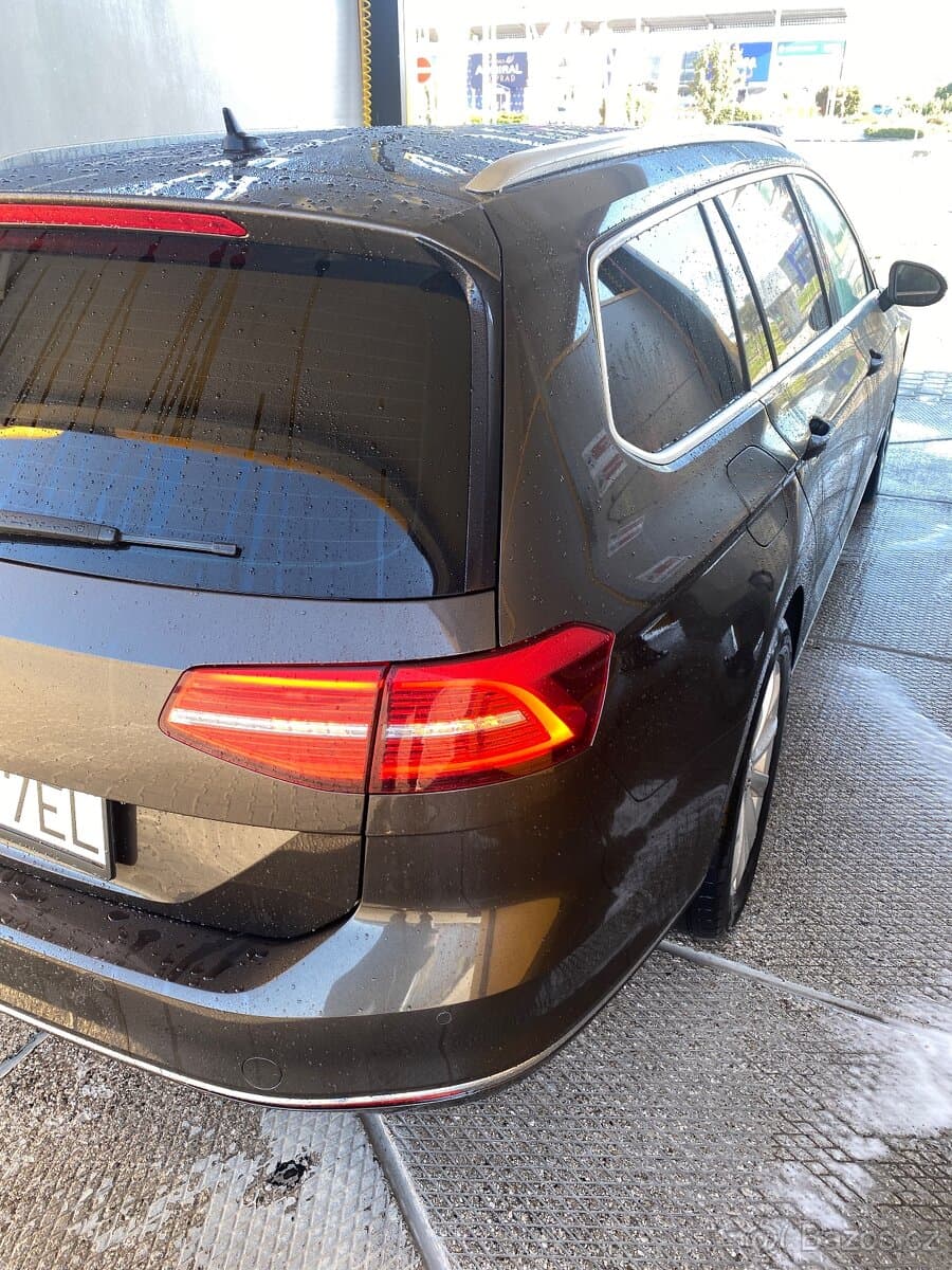 2015 Volkswagen PASSAT - 3